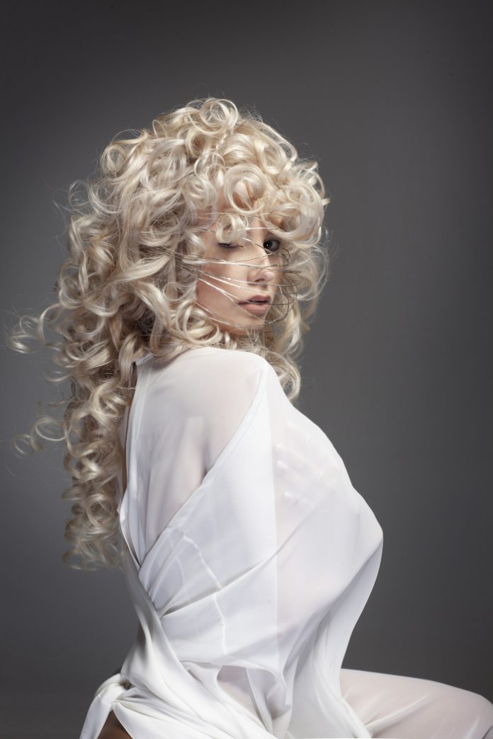 Patryk Bereszko Hair Designer dla Goldwell – „Uwolnienie”