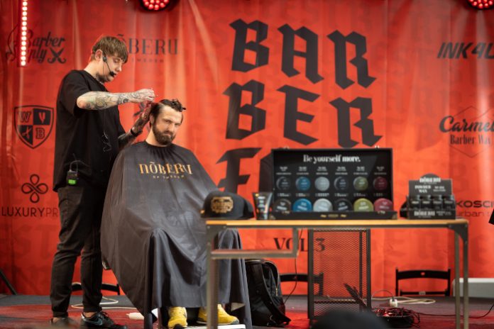 Nõberu of Sweden na Barber Fest