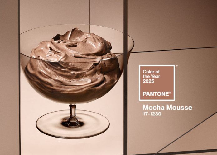 Pantone Color Institute, Kolor Roku 2025 PANTONE 17-1230 Mocha Mousse