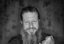 Adam Szulc – golenie twarzy na mokro Adam Szulc