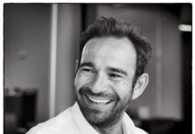 Afera Macieja, czyli Maniewski w Twoim salonie maciej-maniewski-prowadzacy-program-afera-fryzjera