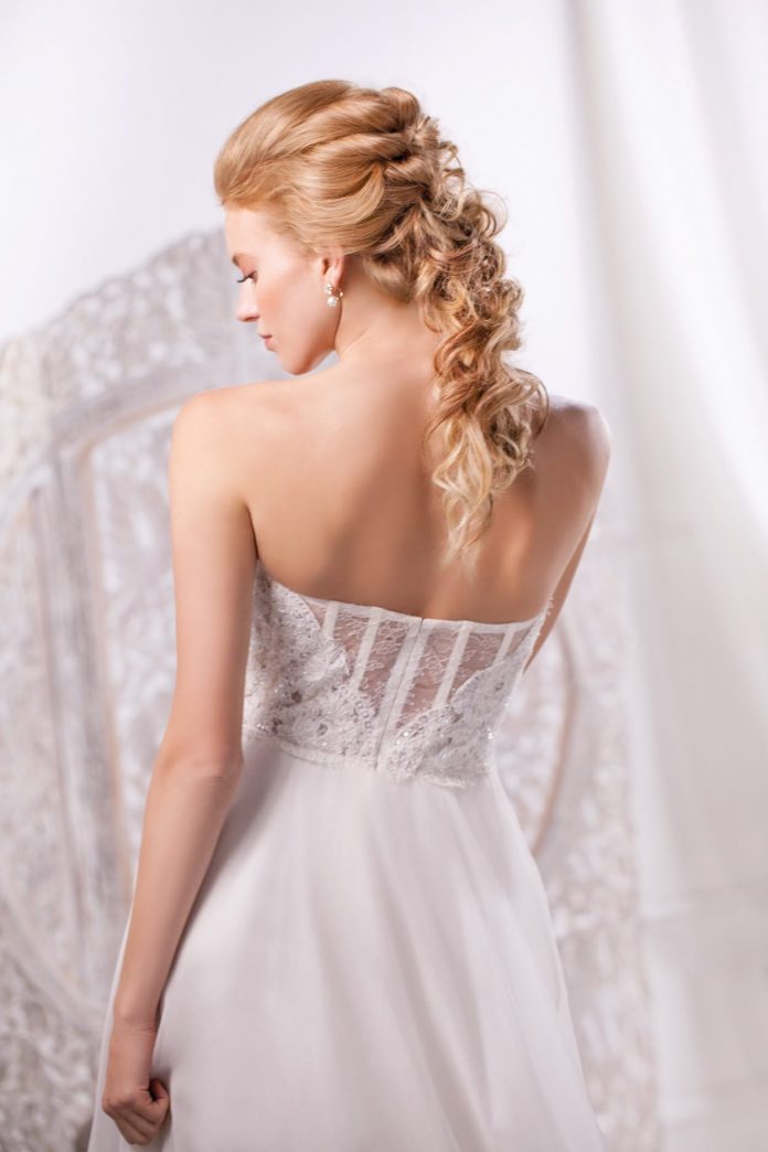 Hair: Michael Albor, Matrix Artistic Director, Photo: Bob Packer, Styling: L’elite Bridal