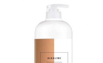 Alkaliczny szampon przed zabiegowy