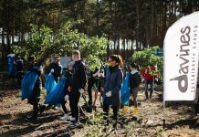 Ponad 16 000 drzewek dla Planety od fryzjerów Davines Dzień Zrównoważonego Piękna Davines